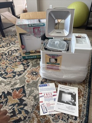 Toastmaster Bread Maker Model 1195 White 10 Program Bread Machine NOS Complete