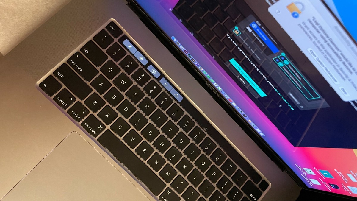 Apple MacBook Pro 16 inch 2019 (Intel i9 9th Gen 2.4Ghz 64GB Apple MacBook Pro 16 inch 2019 (Intel i9 9th Gen 2.4Ghz 64GB