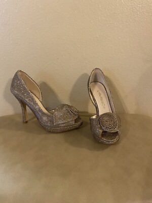 Gold Metalic Caparros 4 inch Heel