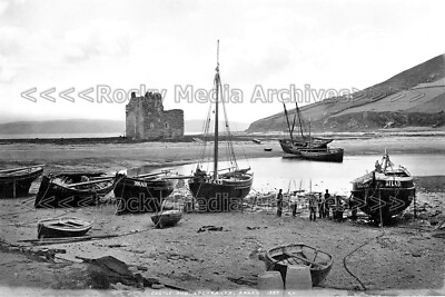 Njh-9 Lochranza And Castle, Isle Of Arran, Scotland 1880's. Photo