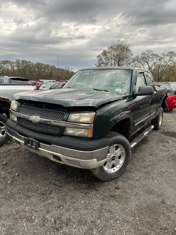 Used A/C Compressor fits: 2005 Chevrolet Silverado 1500 pickup gasoline Grade A - Image 2 of 4