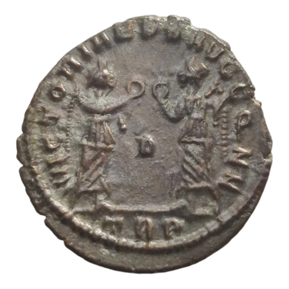 Roman Empire Constans AD 347-348 AE4 Nummis VICTORIAE DD AVGG Q N Trier Mint 5N - Image 2 of 2