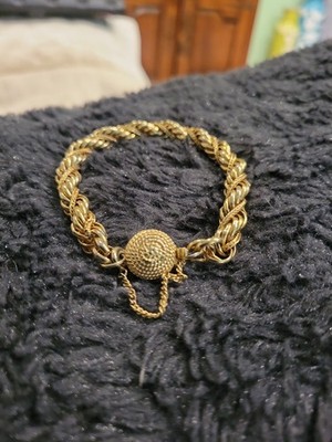 Vintage Twisted Rope Gold Tone Braclet With Safety Chain