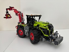 LEGO TECHNIC: CLAAS XERION 5000 TRAC VC (42054 6136832)... 100% Complete, no box
