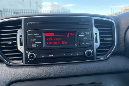 2019 Kia Sportage 1.7 CRDi ISG 1 5dr ESTATE DIESEL Manual - Picture 17 of 24
