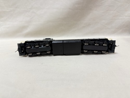 Broadway Limited - HO - PRR - Alco RSD-15 Diesel #8616 Sound/DC/DCC - Train 2432 - Picture 9 of 18
