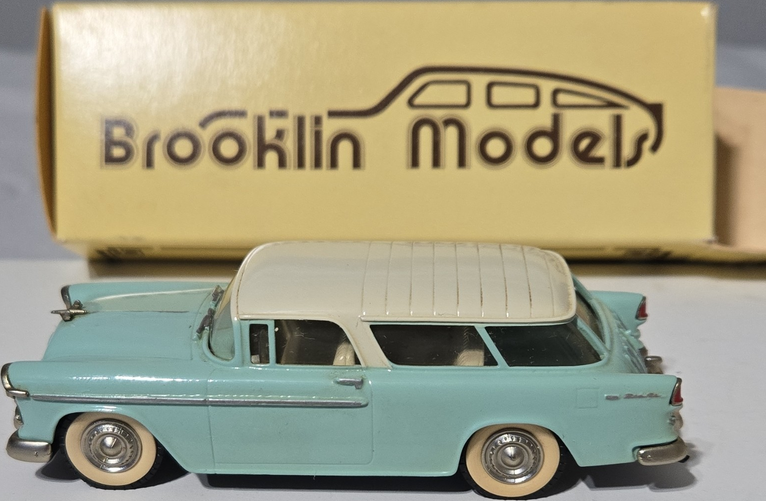 Brooklin Models 1:43 1955 Chevrolet Nomad Light Blue White Diecast