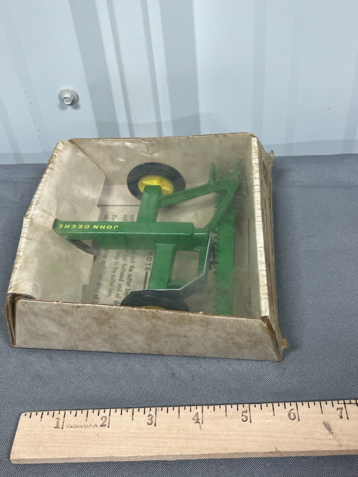 Picture 4 of 8
