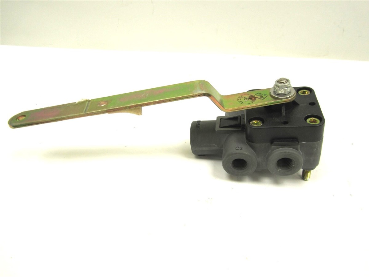 VS-29392 NEW HENDRICKSON HEIGHT CONTROL VALVE WITH DUMP VALVE | eBay
