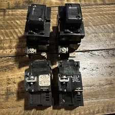Lot Of 4 Tested Pushmatic Bulldog 15A 120-240 V Circuit Breakers P115 P215