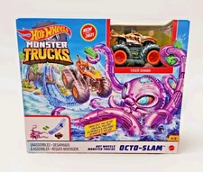 Hot Wheels Monster Trucks  Octo-Slam Tiger Shark Playset  NEW