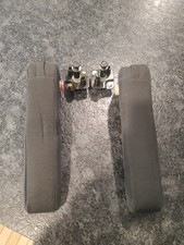 03-08 Honda Element Front Left Right Seat Armrest Arm Rest Pair Mounting Bracket 03-08 Honda Element Front Left Right Seat Armrest Arm Rest Pair Mounting Bracket