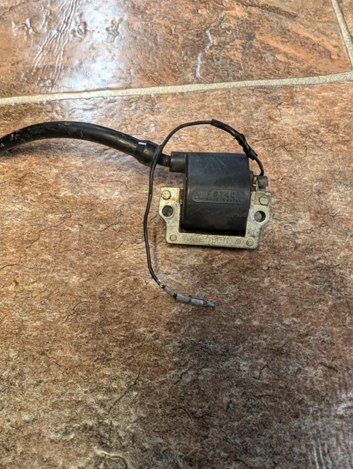 73 Yamaha DT2 DT3 RT2 RT3 DT250 Ignition Coil Spark Plug Cap 6-G - Image 3 of 3