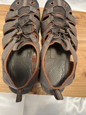 KEEN Newport H2 Suede Waterproof Hiking Sport Sandals Sz 12  display picture 2