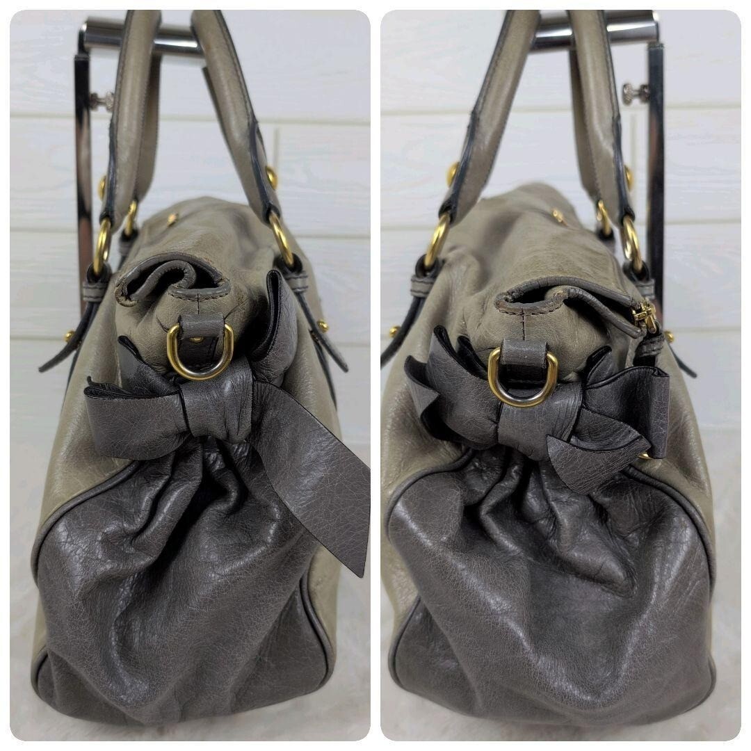 バッグ miu miu vitello lux ribbon 2way bag gray miumiu Vitello Lux Ribbon 2way Bag grey - メルカリ