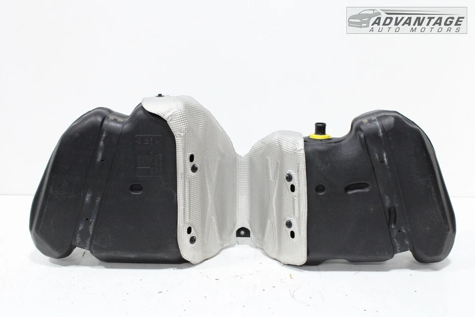 2016-2020 CHEVROLET CAMARO 3.6L GASOLINE FILLER FUEL TANK RESERVOIR BOTTLE OEM - Image 3 of 4