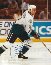 Autographed FREDRIK OLAUSSON Anaheim Ducks 8x10 Photo