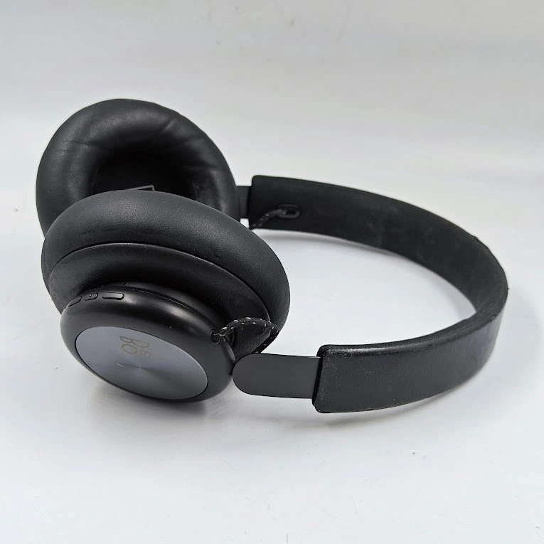 Auriculares Inalámbricos Bluetooth Over-Ear Bang & Olufsen Beoplay H4 - Imagen 3 de 4