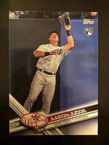 2017 Topps - Aaron Judge #287 Fielding (RC) CLEAN