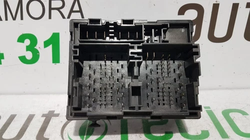 P68068355AD Caja Reles/Fusibles para FIAT FREEMONT (345) Urban 2013 259720 - Imagen 2 de 10