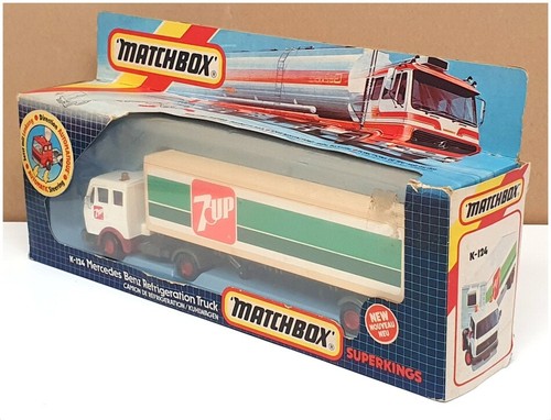 Matchbox Appx 27cm Long K-124 - Mercedes Benz Fridge Truck (7UP) White - Picture 5 of 5