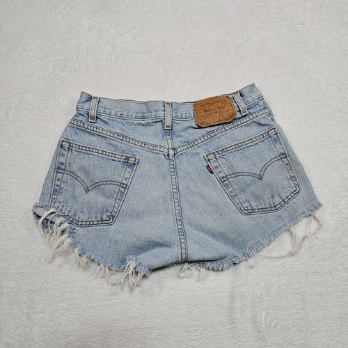 Jeans vintage Levi's 505 pantaloncino donna 31 taglio orlo grezzo denim invecchiato tagliato - Foto 7 di 11