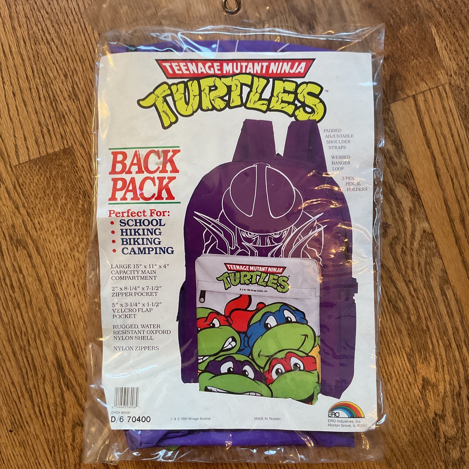 VINTAGE TEENAGE MUTANT NINJA TURTLES BACKPACK  1990 MIRAGE NEW IN PACKAGE RARE