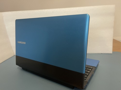 laptop joblot Samsung , Lenovo , Fujitsu I5 , I3