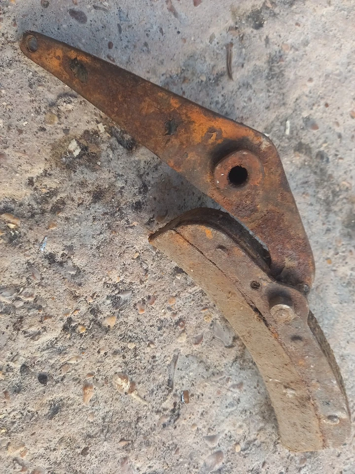 VINTAGE SUNBEAM 1920's REAR DUMMY RIM BRAKE. - Image 2 of 4