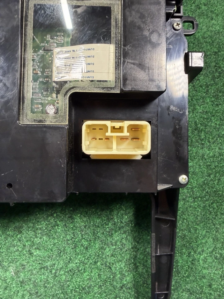 Panel de interruptor de control de clima de calefacción de aire acondicionado Toyota Highlander 01-07 84010-48180 OEM Foto 4 de 4