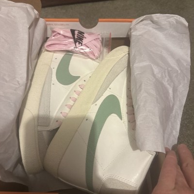 BLAZER MID '77 PRM  SAIL/ENAMEL GREEN-COCONUT MILK  VOILE/LAIT DE size Man 9