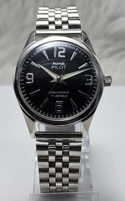 Working Hand winding HMT Pilot Black Dial 17 Jewels Back Wrist Watch