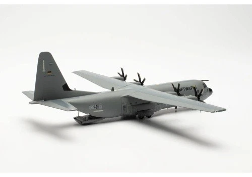Herpa Wings Lockheed C-130J-30 Hercules Luftwaffe "Franco-German Airlift Squadro - Bild 3 von 4