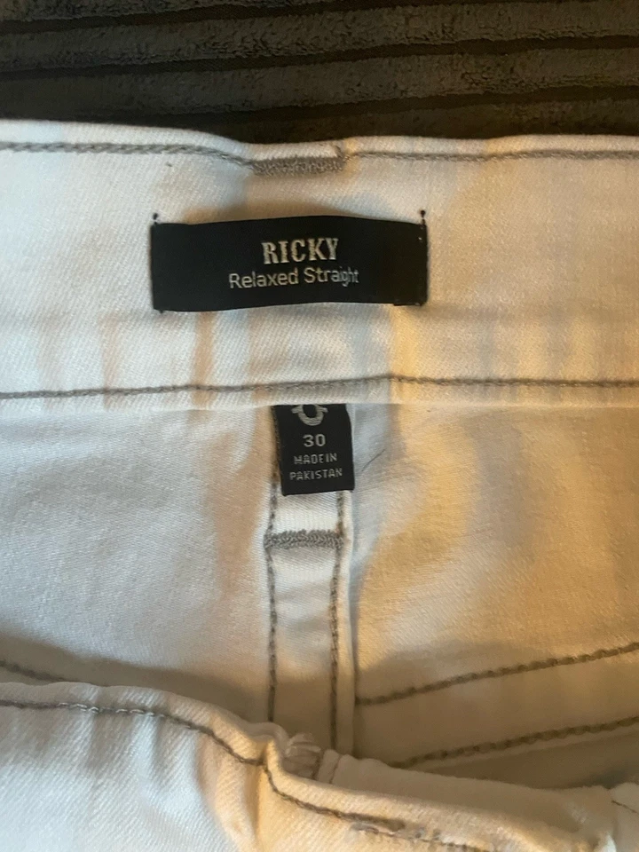 True Religion Jean   White Size 30 Ricky Relaxed Straight  - Image 4 of 4