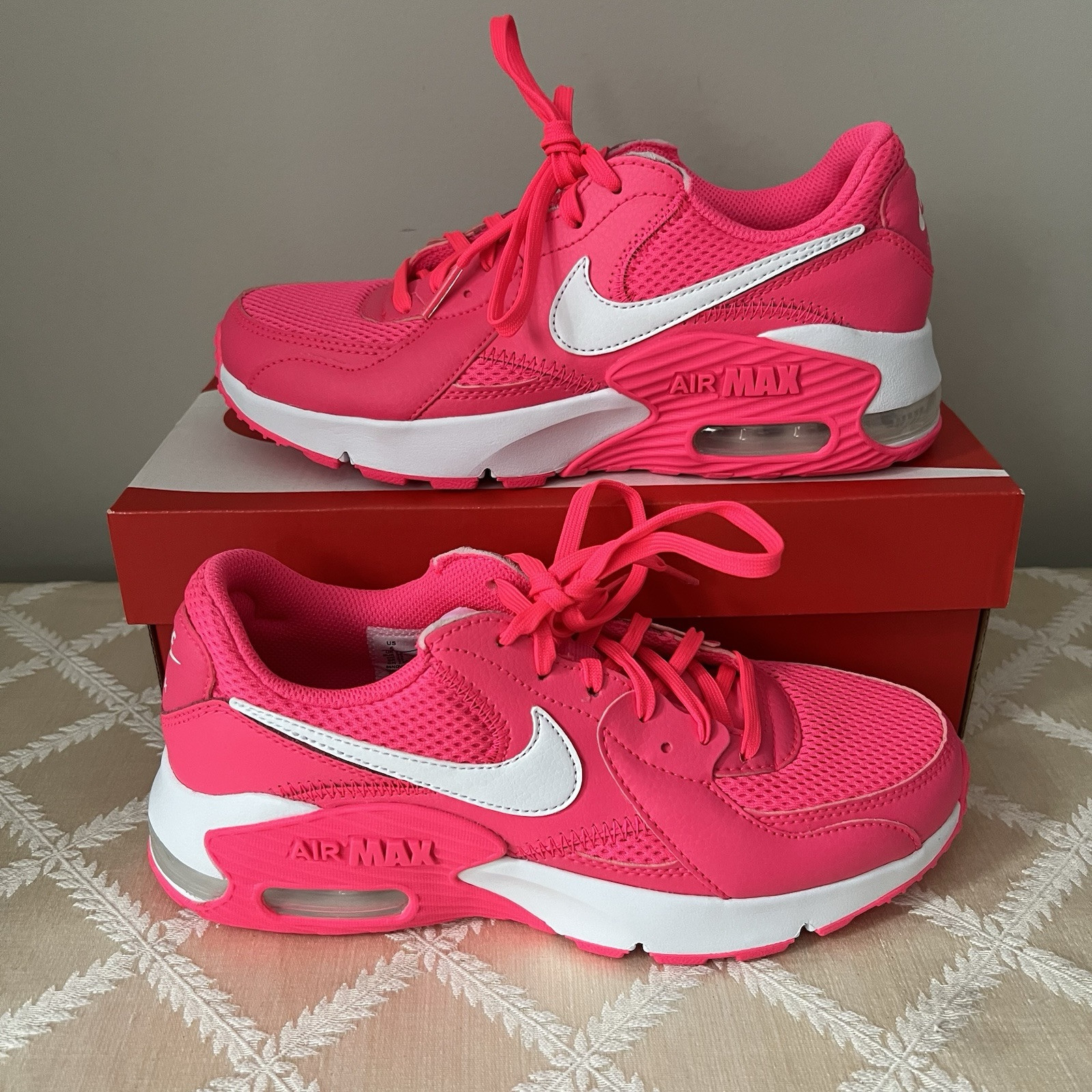 pink nike air max excee