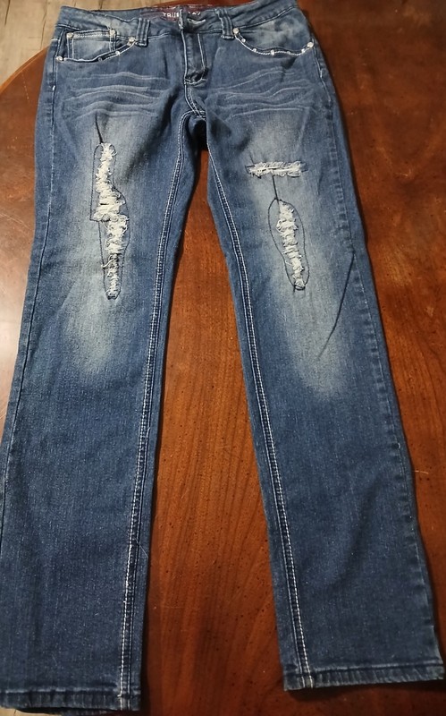  Women's True Rock Jeans Studded Embellished Ripped 5 Pockets Stretch 