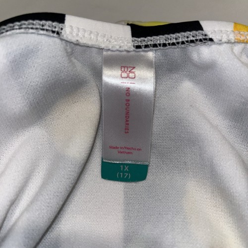 No Boundaries One Piece Swimsuit Size 1X (17) Junior’s Black White Stripe Lemons - Picture 7 of 8