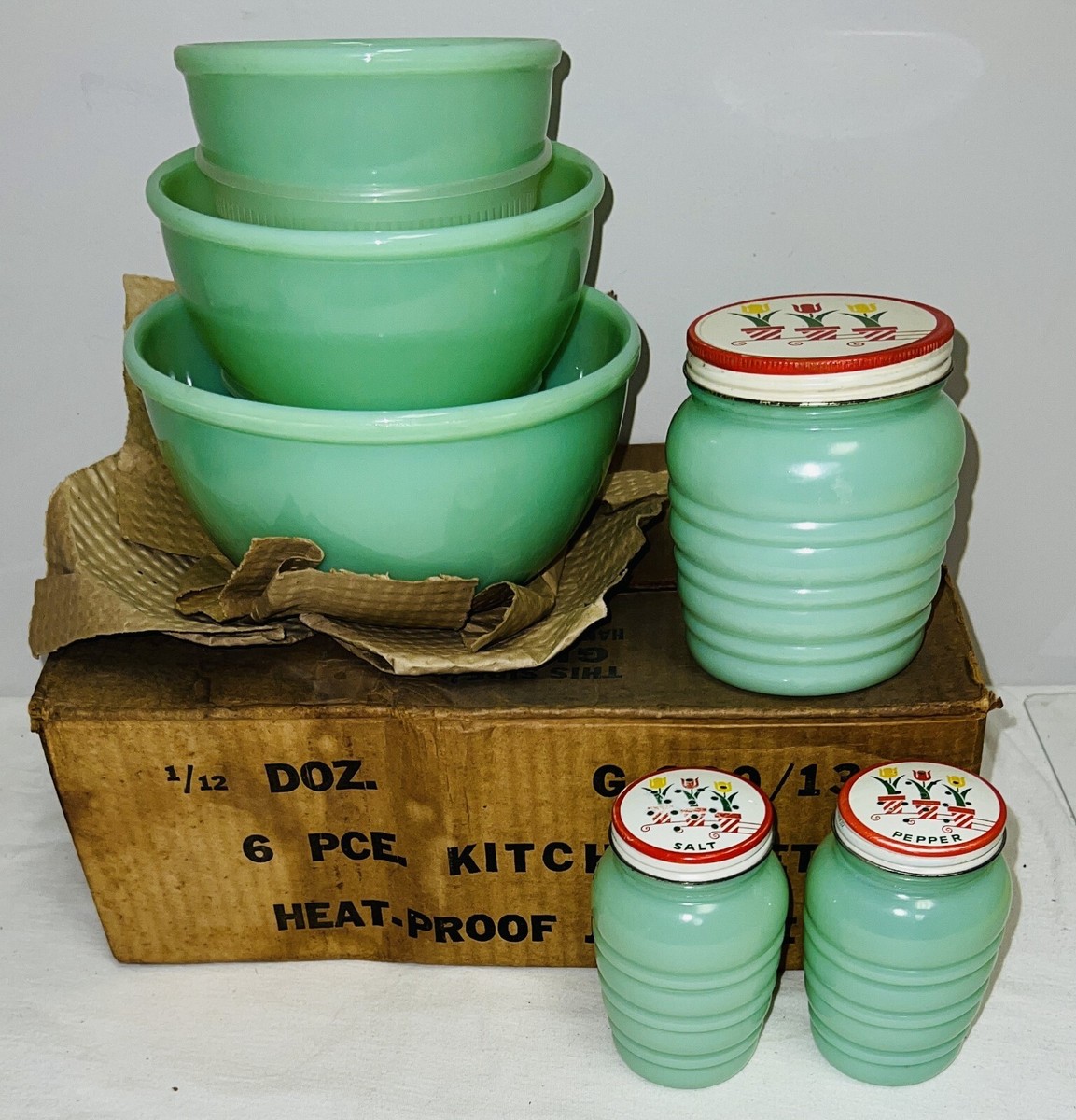 ファイヤーキングジェダイ レフリジレーターセット Fire King 6 PC JADEITE KITCHEN SET * 3PC BOWLS * GREASE JAR