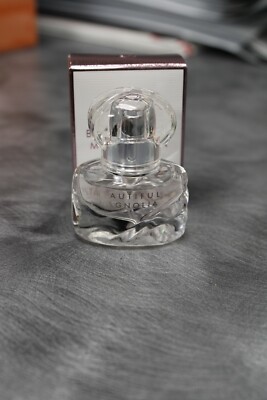 NEW! Estee Lauder Beautiful Magnolia Eau De PARFUM, Travel Size Spray .14oz/4ml
