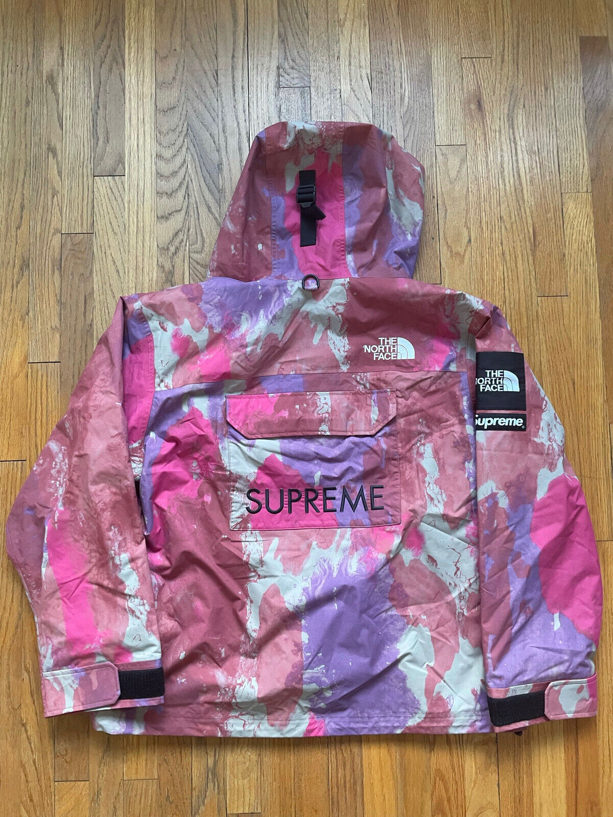 FS] Supreme x The North Face Cargo Jacket “Multicolor” Size Medium Worn  Twice . Great Condition! $450. : r/Supreme