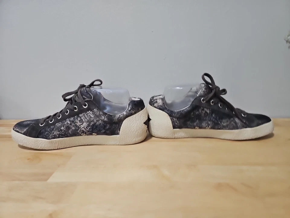 Zapatillas de entrenamiento planas NYMPHEA gris satinado con lentejuelas ASH Foto 2 de 4