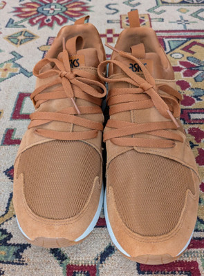 Asics Herren Sneaker Retro Freizeitschuhe. Größe 44.
