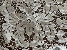 Antique Lace Linen Doily Vintage Needle Lace F12