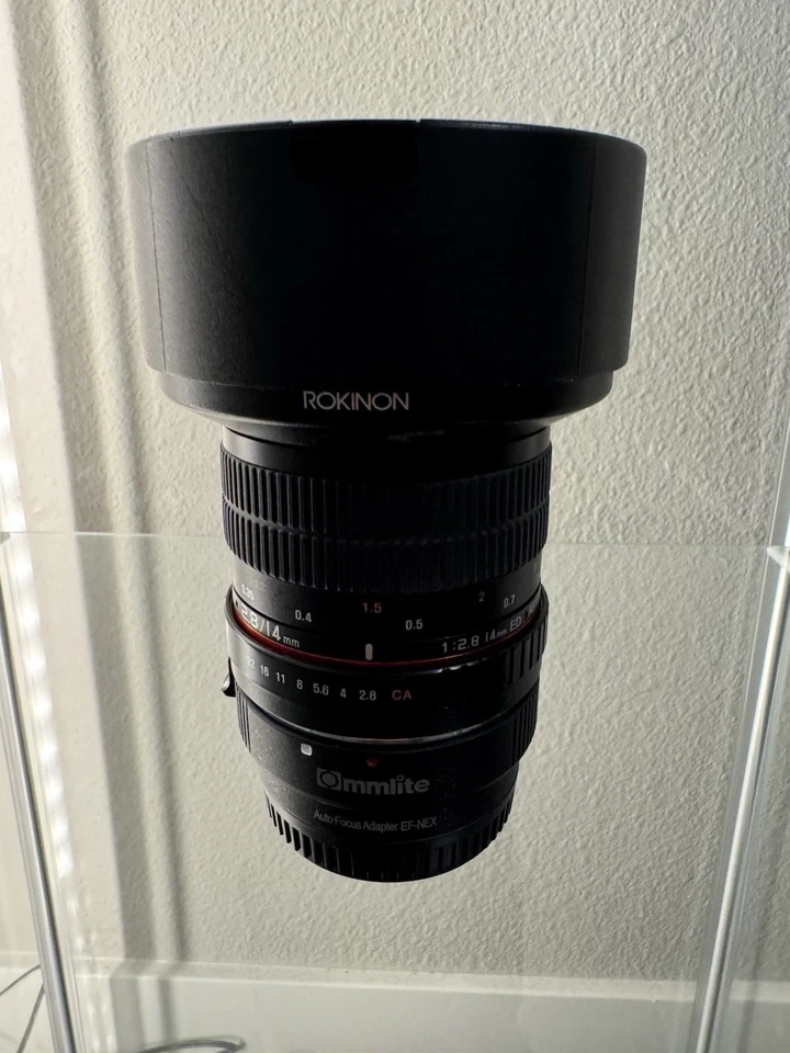 Lente Canon EF #805 Rokinon 14 mm f2,8 ED IF AS UMC Foto 3 de 3