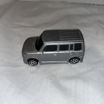 Maisto Scion xB Diecast Car Silver – Loose Miniature Toy Vehicle