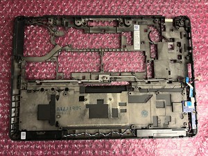 Dell Latitude E7250 Basisgehäuse 5JK6H mit Lautsprecher 3KJ1T