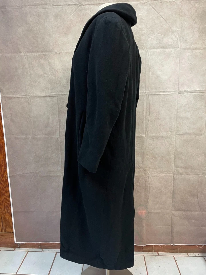 Abrigo negro de un botón para mujer Marvin Richards Foto 4 de 4