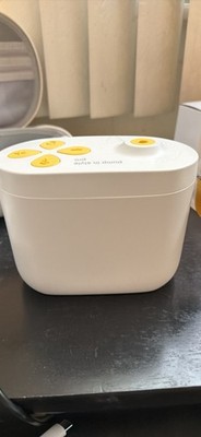 Medela Pump in Style Pro and Swing Maxi Hands Free Breast Pump
