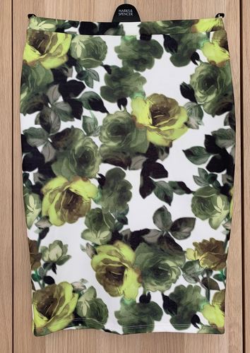 (96) BNWT Atmosphere Floral Print Pencil Skirt - Size 12