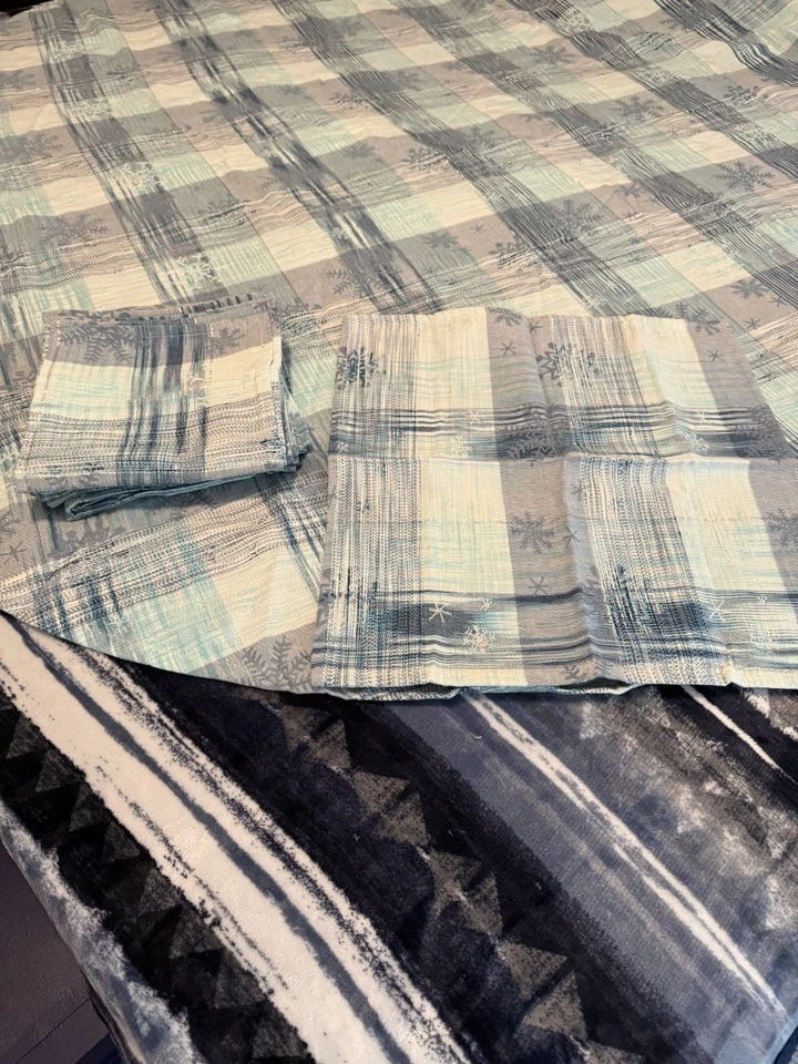 Lote/Juego Mantel Redondo 70" 8, 18" Servilletas Invierno Copo de Nieve Azul Cuadros Algodón Foto 4 de 4